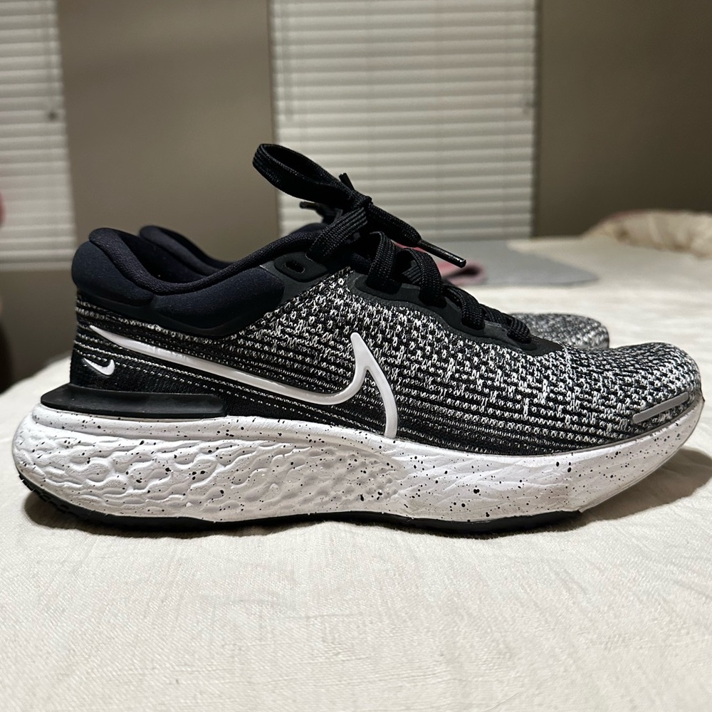Nike ZoomX Invincible Run Flyknit